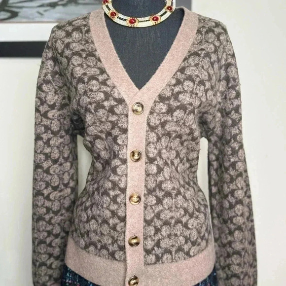 BNWT COACH Cardigan (Unisex) 100 percent wool - Picture 3 of 8